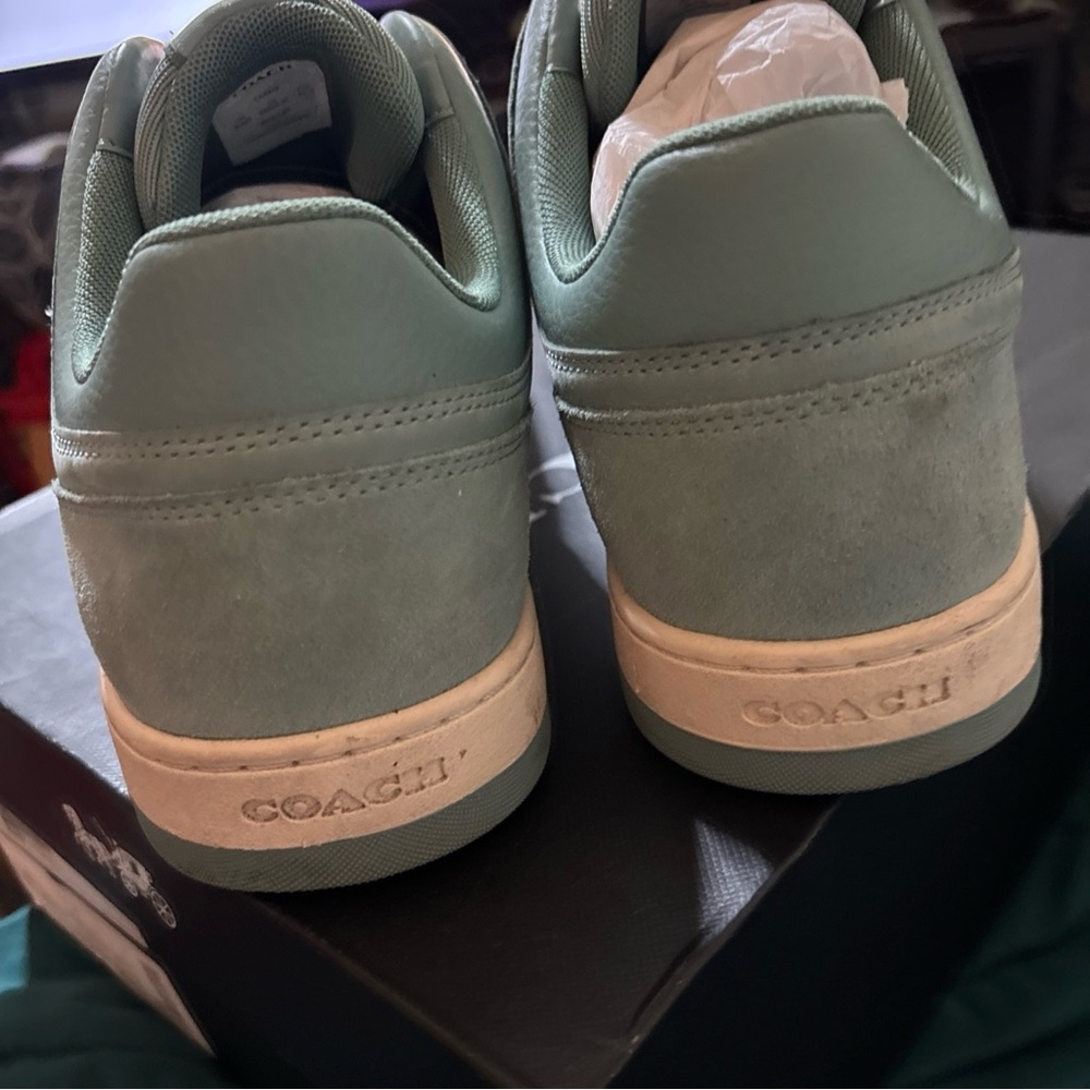 NIB Coach Aquamarine Leather , Signature Printed Sneakers,!size 9.5D - Picture 3 of 9